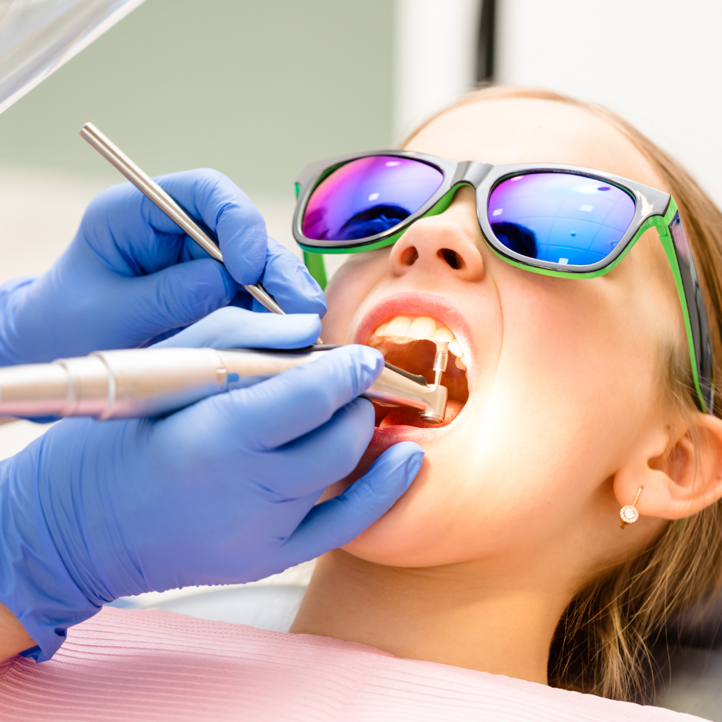 What Is the Teeth Cleaning Procedure a Dentist Uses to Clean Your Teeth?